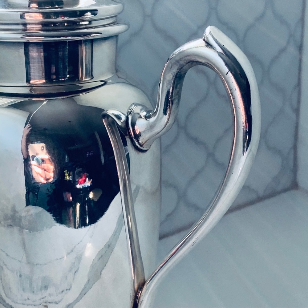 1940 Gotham Vintage Silverplate Martini Pitcher - Picture 8 of 16